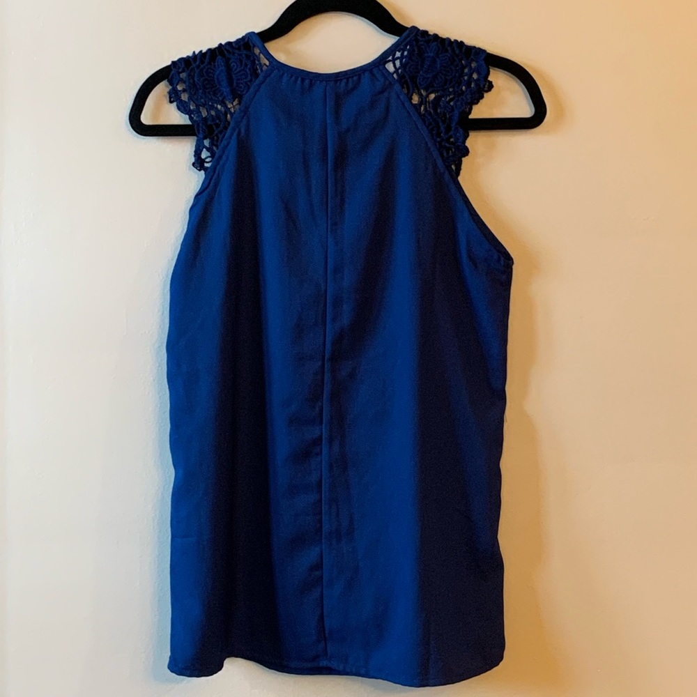 Almatrichi Blue Crochet Blouse - Picture 2 of 7